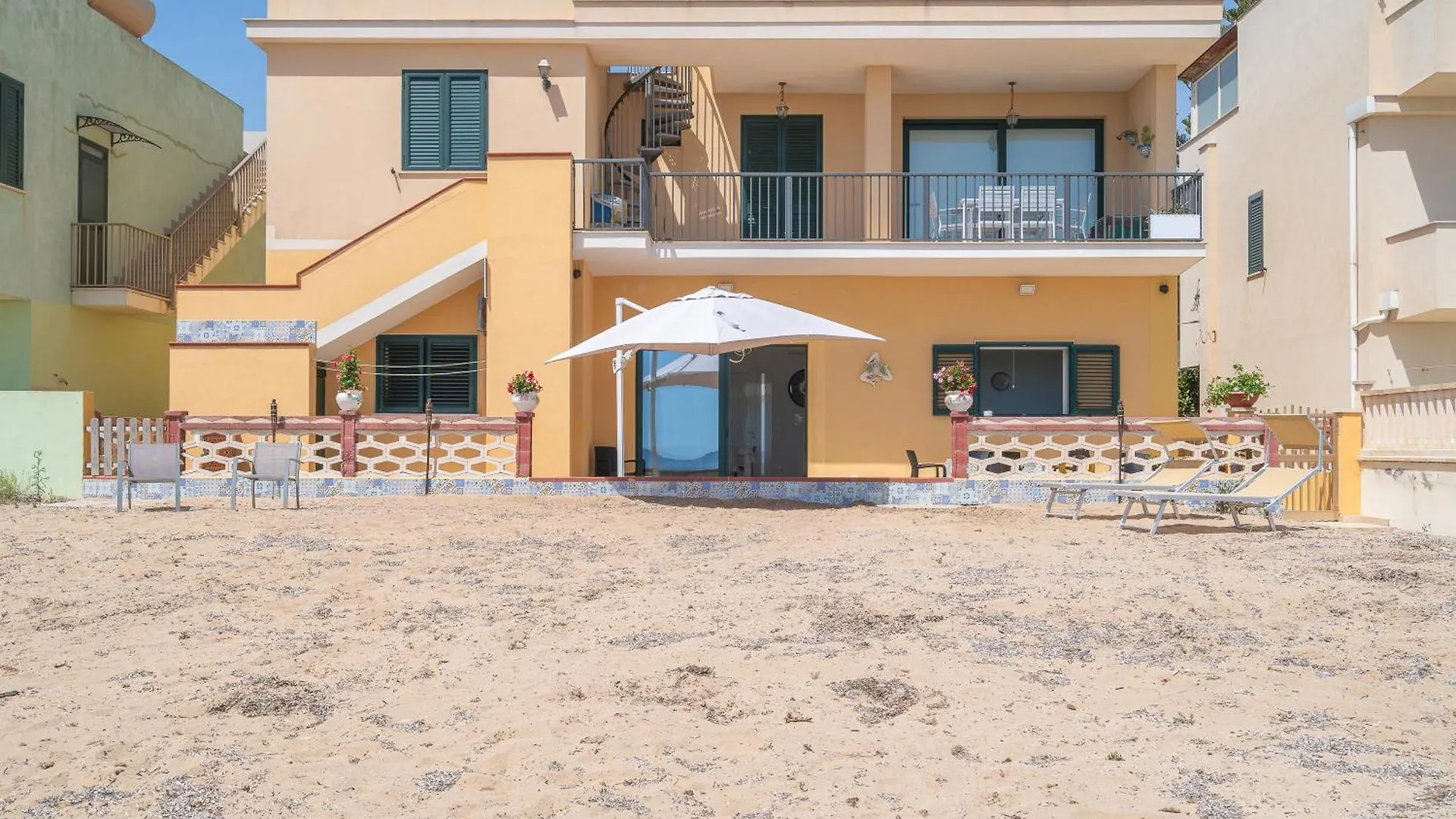 La Casa Sul Mare Marzamemi Apartment Italy